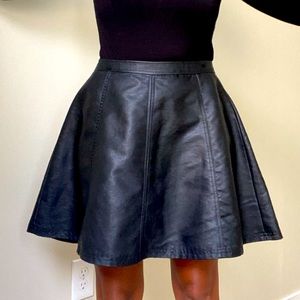 FAUX LEATHER SKIRT